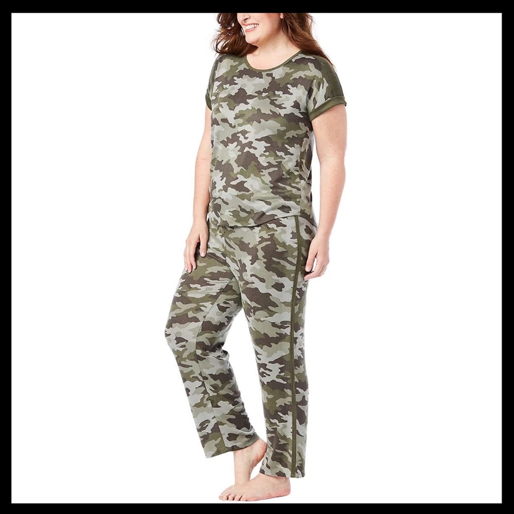 Lucky Brand Ladies 4 piece Pajama Set Plus Sizes - Picture 3 of 5